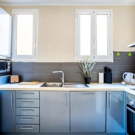 Apartment Eixample Next To Paseo De Gracia Modern 3bd *